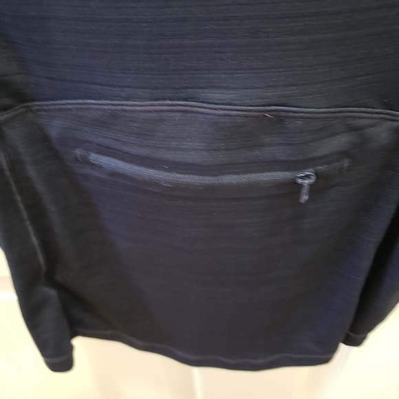 Athleta Sleeveless Workout Top - Picture 8 of 8